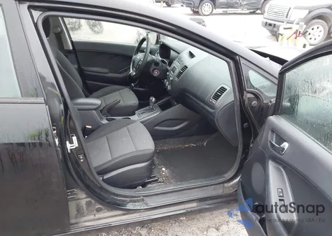 2015 Kia Forte Lx из США, поврежденный, VIN KNAFX4A62F5330845